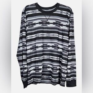 Old Navy Black and Gray Sweatshirt Classic Style Crew Neck NWT💕